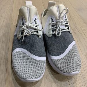 Men Nike gym shoes